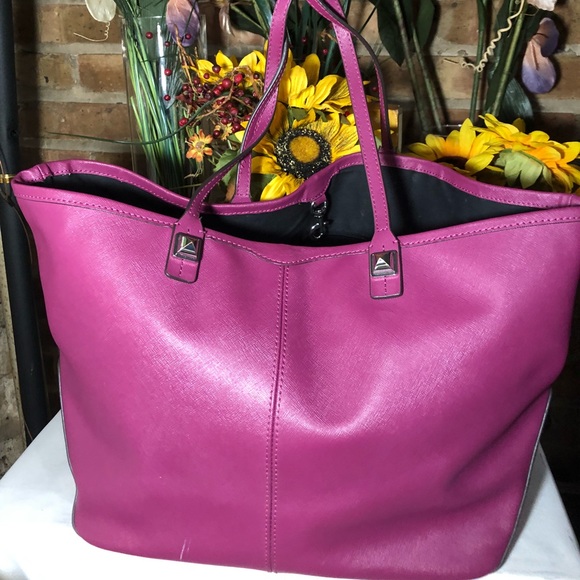Rebecca Minkoff Handbags - Rebecca Minkoff Tote Bag